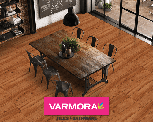 Modern looking dining room with dining table, showcasing wooden flooring of Varmora.